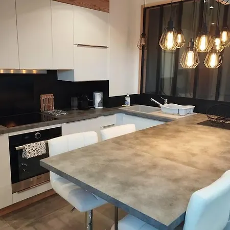 Apartment Magnifique A Deux Pas Du Et Pres Du Centre Annecy
