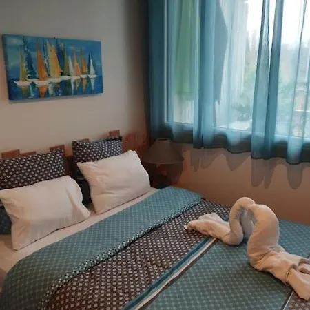 Magnifique A Deux Pas Du Et Pres Du Centre Apartment *