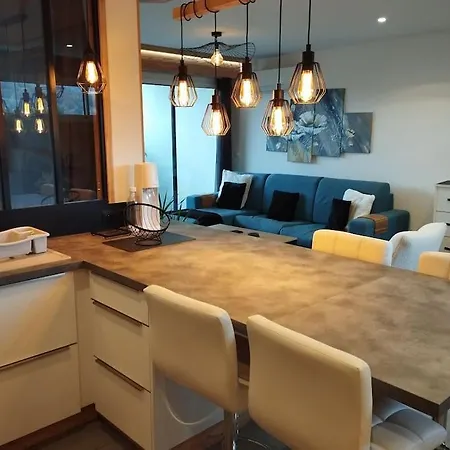 Appartement Magnifique A Deux Pas Du Et Pres Du Centre